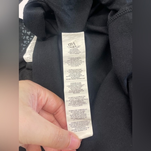 Nicola Tank Fabletics - Picture 4 of 6